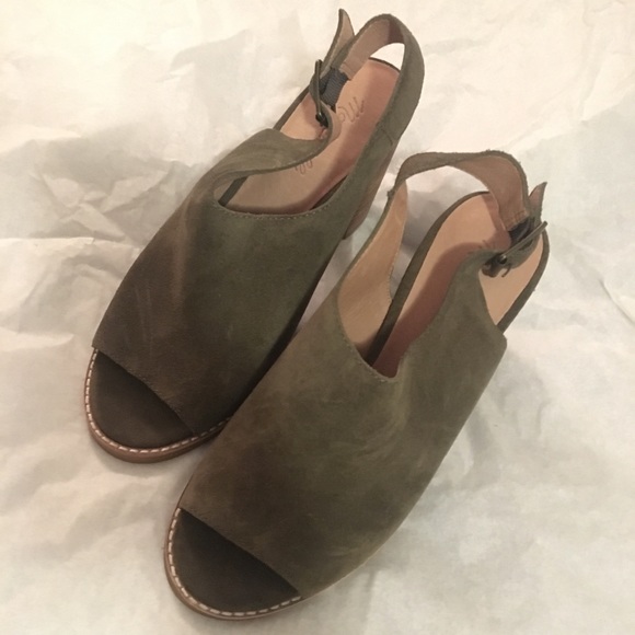 🎊HP 🎊Madewell the cary sandal in suede - Picture 3 of 8